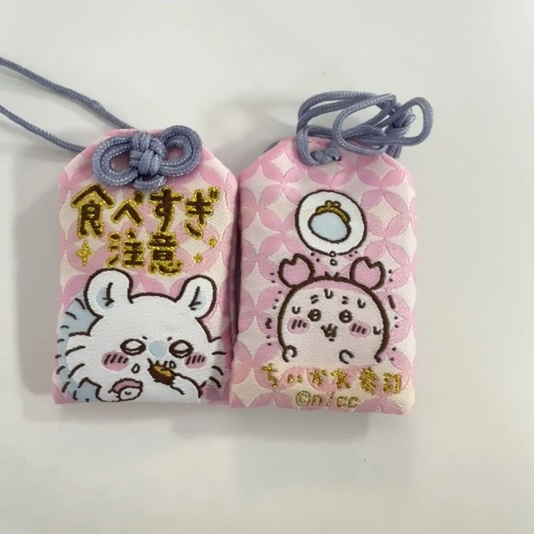 Chiikawa pendant acrylic Momon - Mini Backpack Purse avis et prix